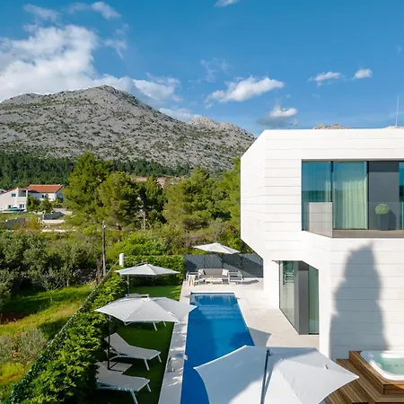 Calma Ii Villa Starigrad Paklenica