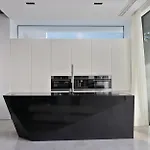 Calma Ii Villa *