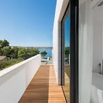 Calma Ii Starigrad-Paklenica